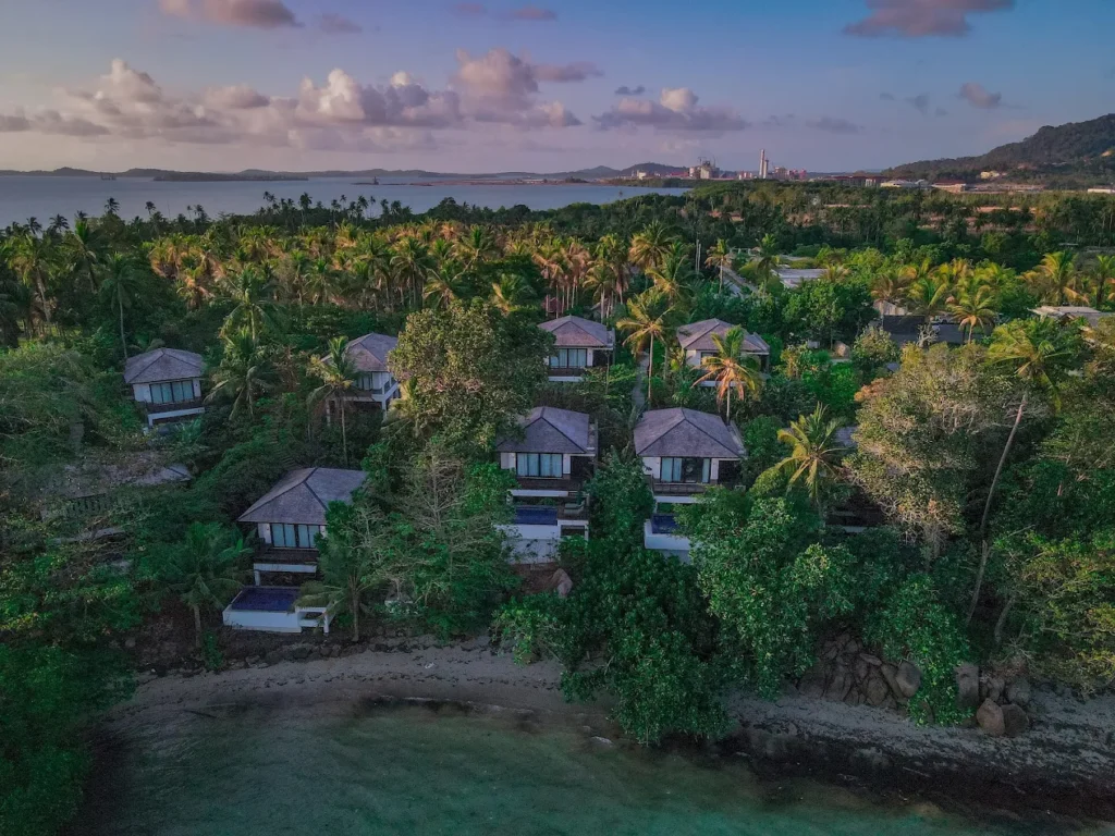 Taxi From BBT Terminal Ferry to The Residence